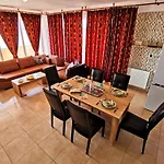 Anabella Summerland Apartment