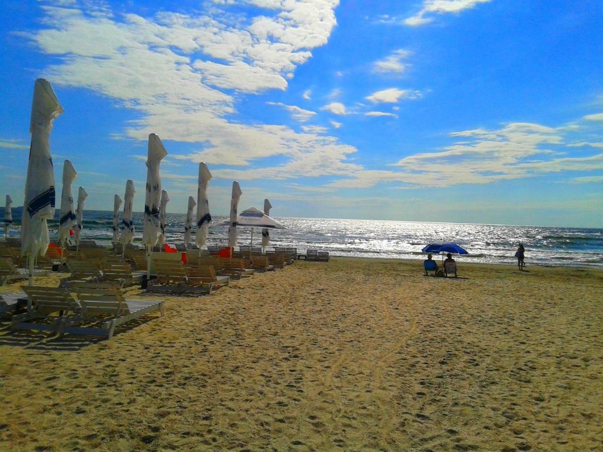 Anabella Summerland Apartament *