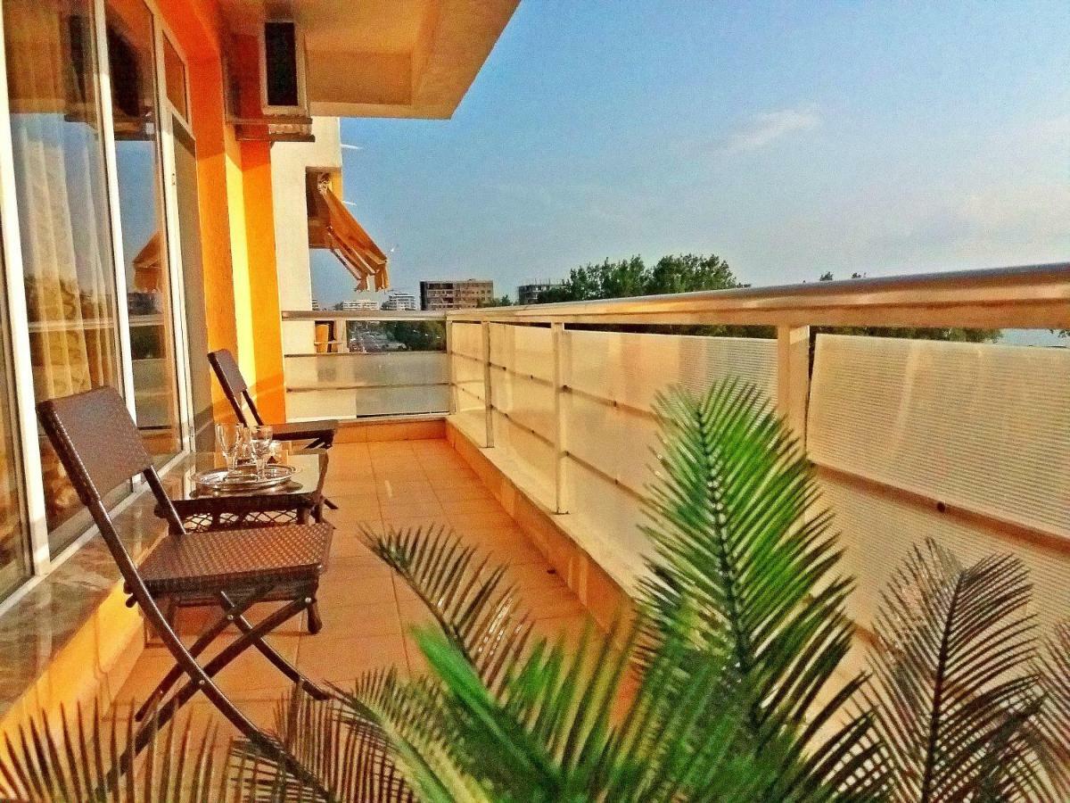 Anabella Summerland Apartament